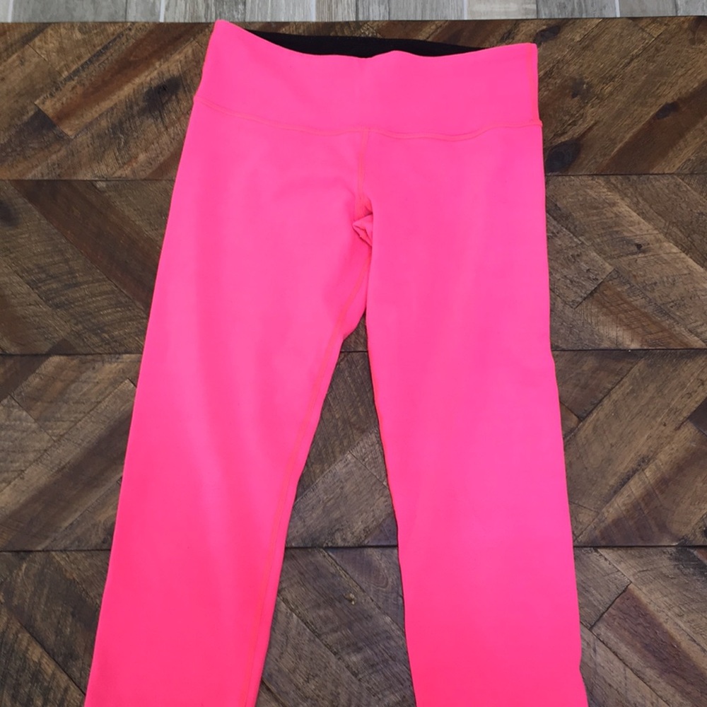 Lulu crop leggings